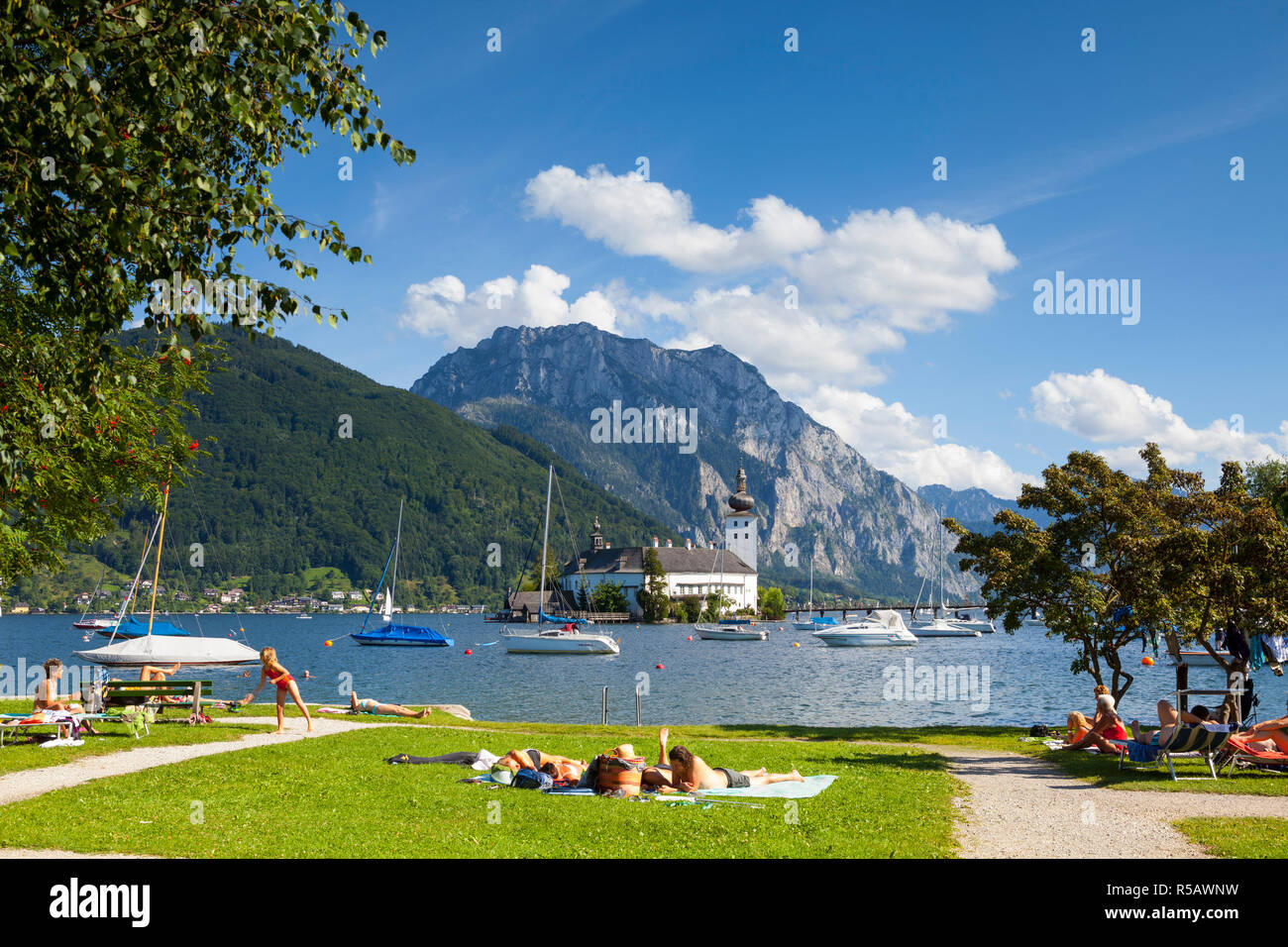 Schloss Ort on Lake Traunsee, Gmunden, Salzkammergut, Upper Austria, Austria Stock Photo