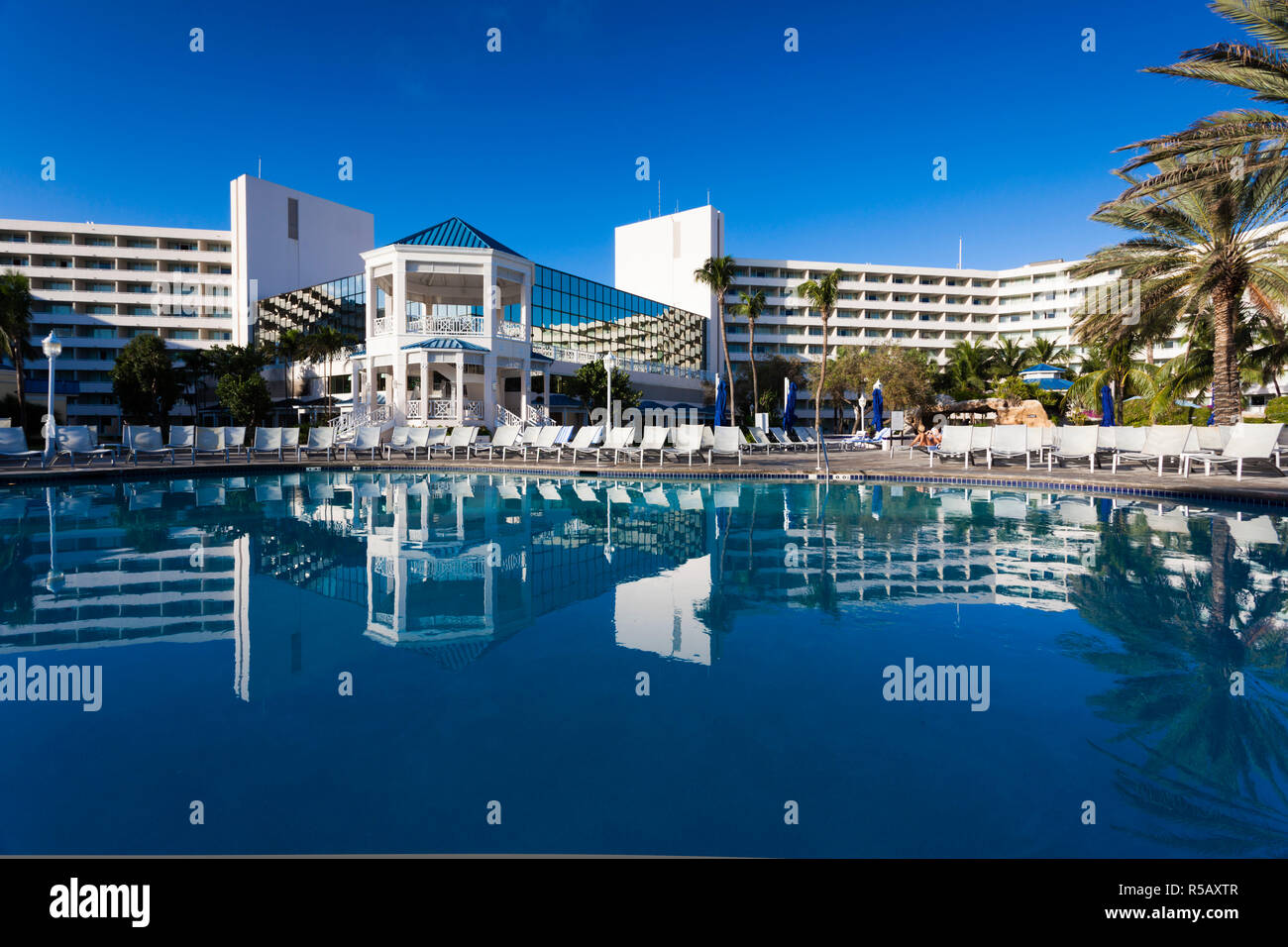 Bahamas, New Providence Island, Nassau, Cable Beach, Sheraton Cable