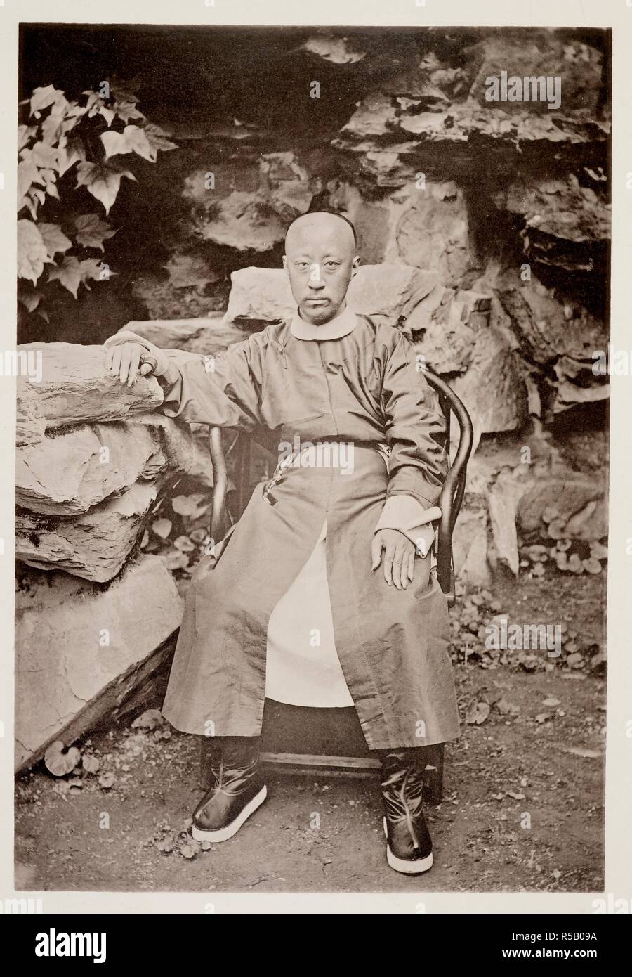 Prince Kung, Pekin, c. 1872. Illustrations of China and its people. London, 1873-4. Callotype. Known as Prince Gong (or Prince Kung in Wades-Giles) or formally Prince Gong of the First Rank, was a prince and statesman of the Qing Dynasty. Source: 1787.d.7, volume 1, plate 1. Author: THOMSON, JOHN. Stock Photo