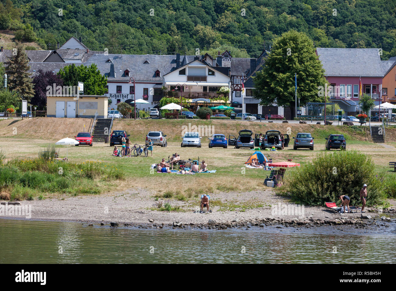 Burgen, Germany.  Summer Recreation along the Moselle. Stock Photo