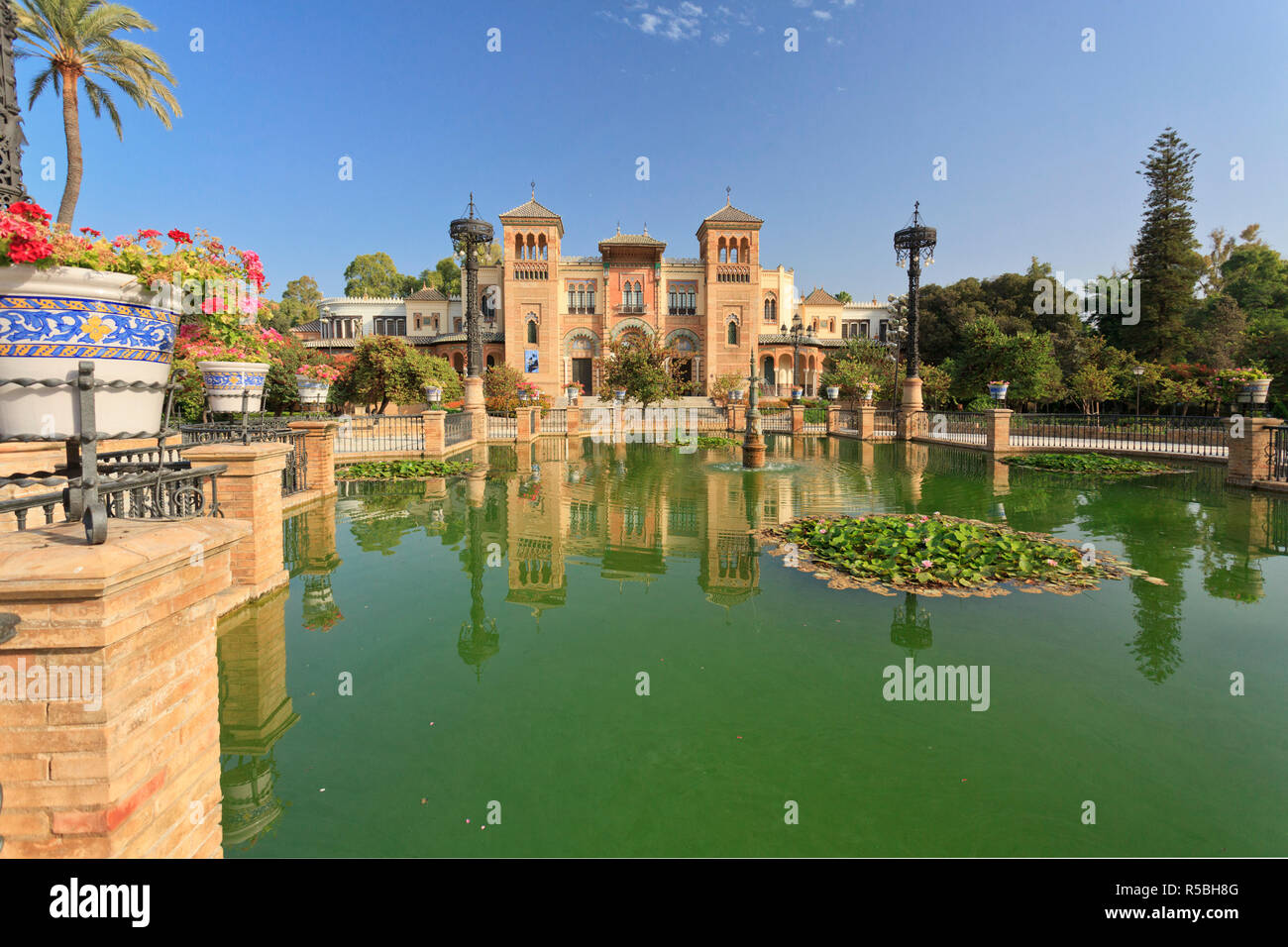 Spain, Andalucia, Sevilla, Parque Maria Luisa, Mudejar pavilion, Museo de Artes y Costumbres Populares Stock Photo