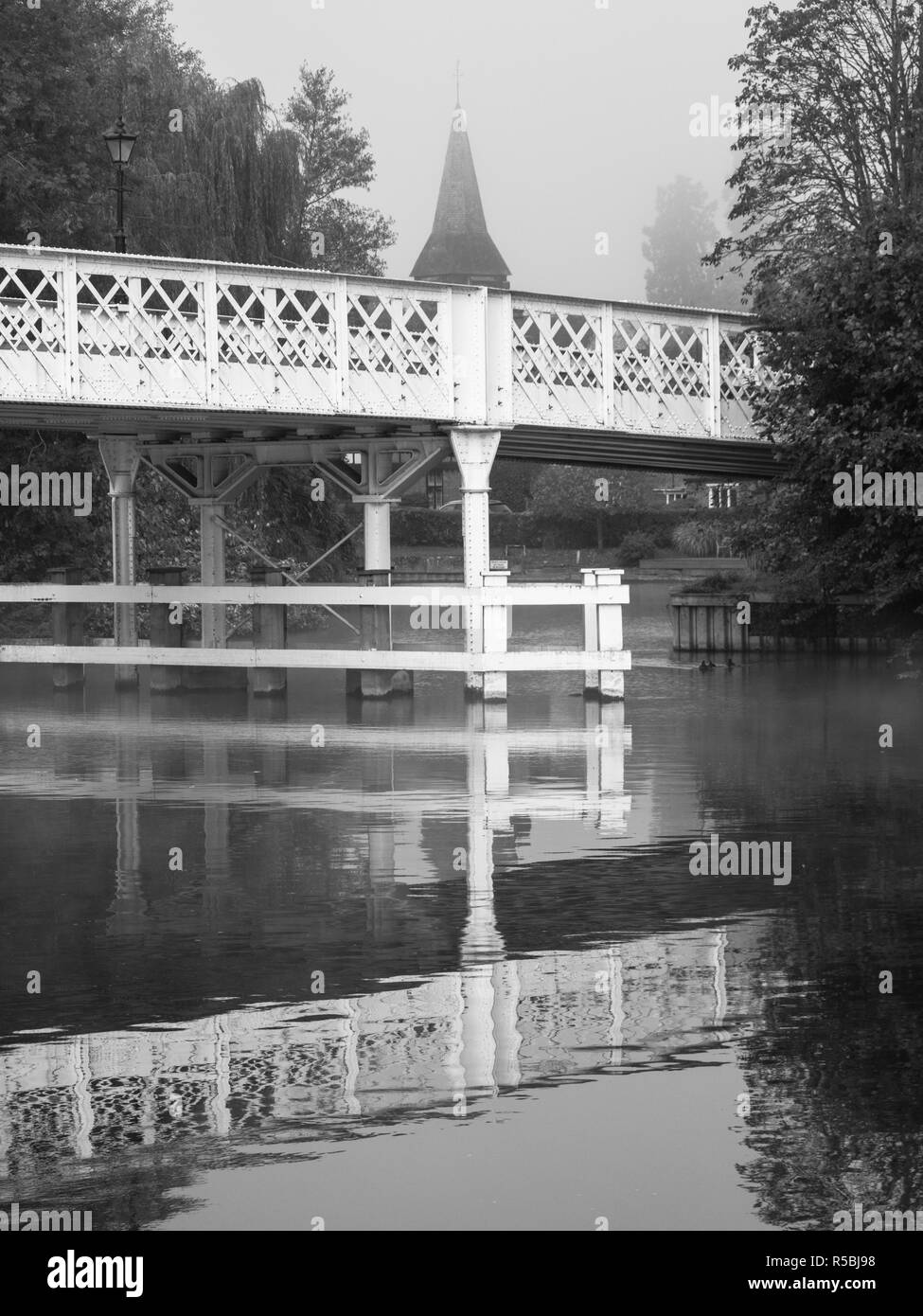 Pangbourne oxfordshire Black and White Stock Photos & Images Alamy