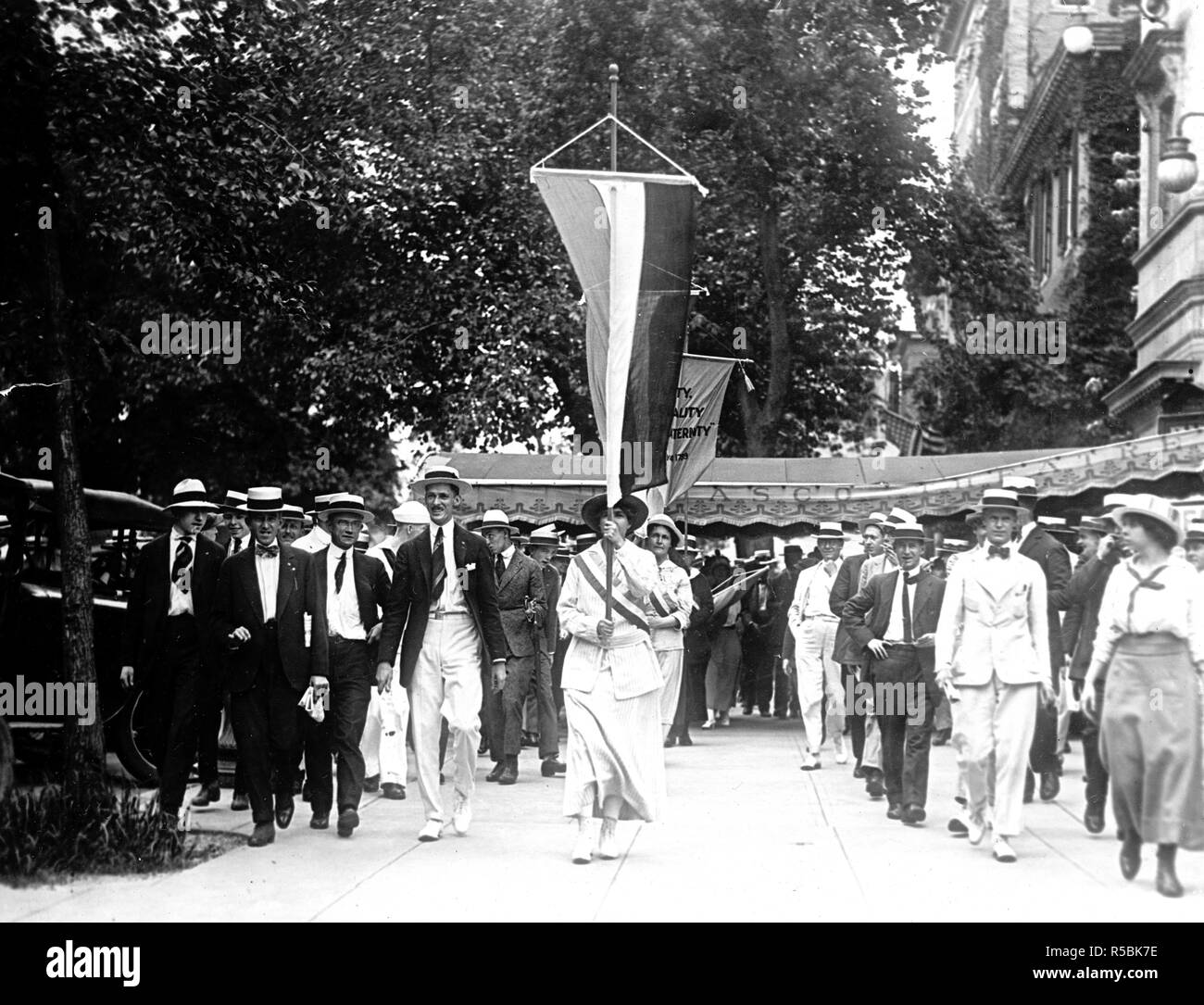 Suffragettes 1910 High Resolution Stock Photography and Images - Alamy