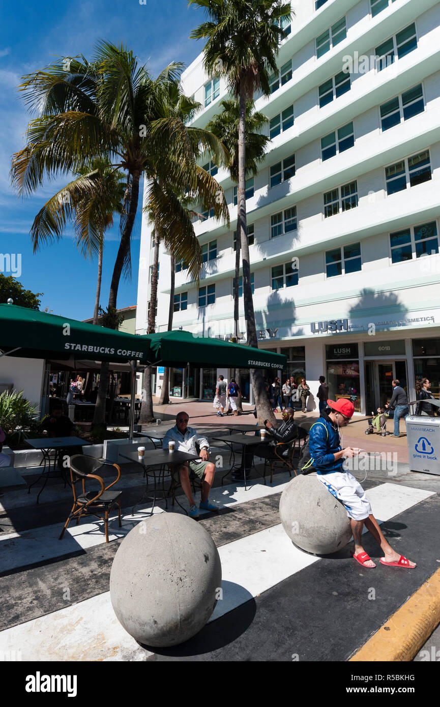 Lincoln road mall miami hires stock photography and images Alamy