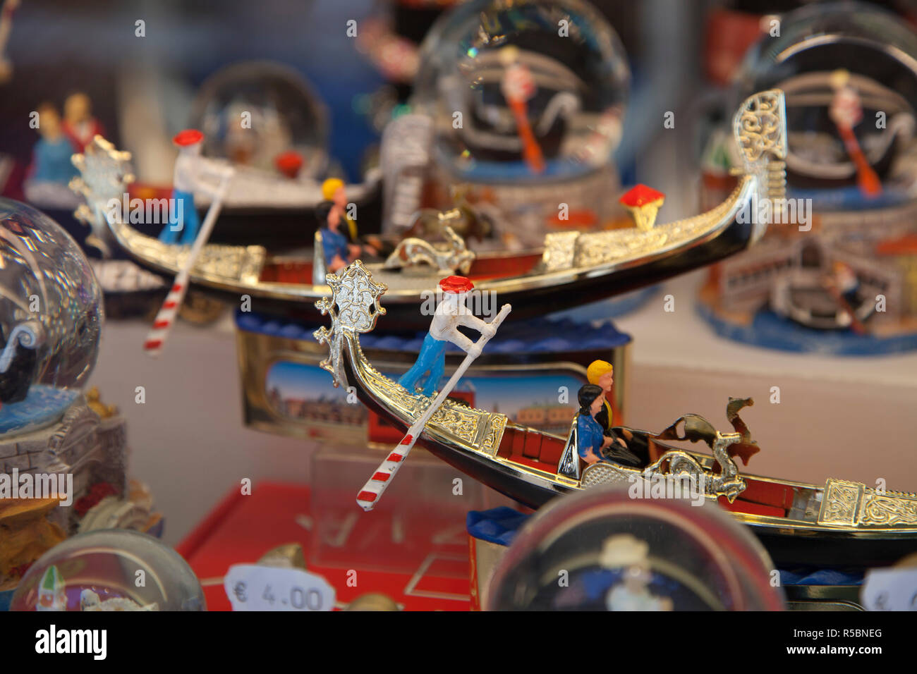 Souvenir model Gondolas, Venice, Italy Stock Photo Alamy