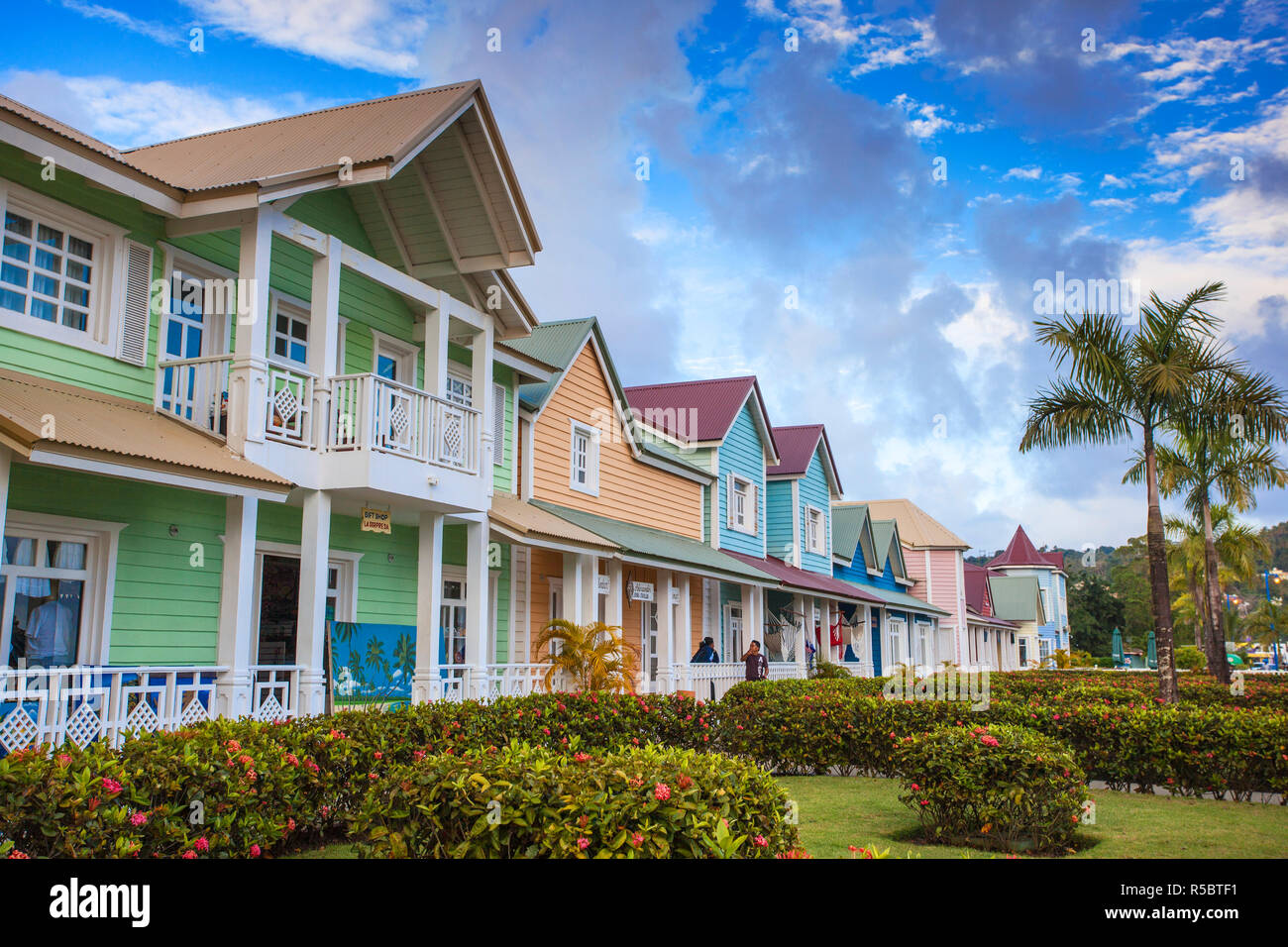 Dominican Republic, Eastern Peninsula De Samana, Samana, Malecon, Plaza