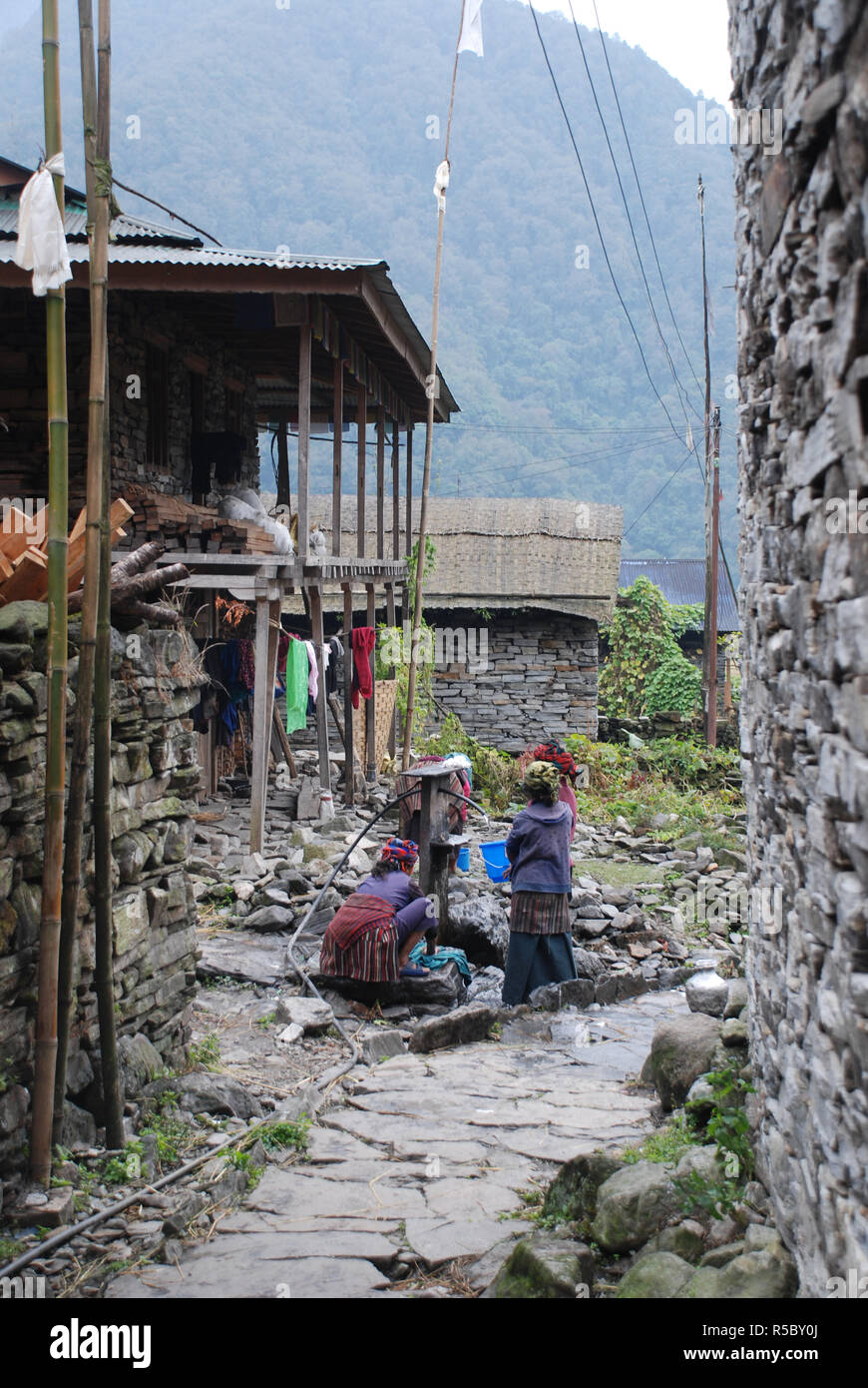 the himalayan village of Hatiya in eastern nepal Stock Photo