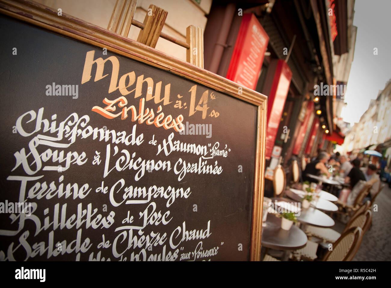 Cafe on Rue Mouffetard, Latin Quarter, Paris, France Stock Photo