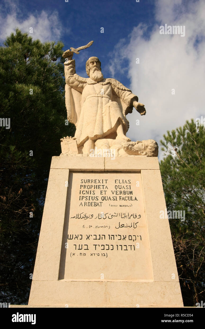 Israel, Mount Carmel. The statue of Prophet Elijah at the courtyard of the Carmelite Sanctuary and Convent at the Muhraka Stock Photo