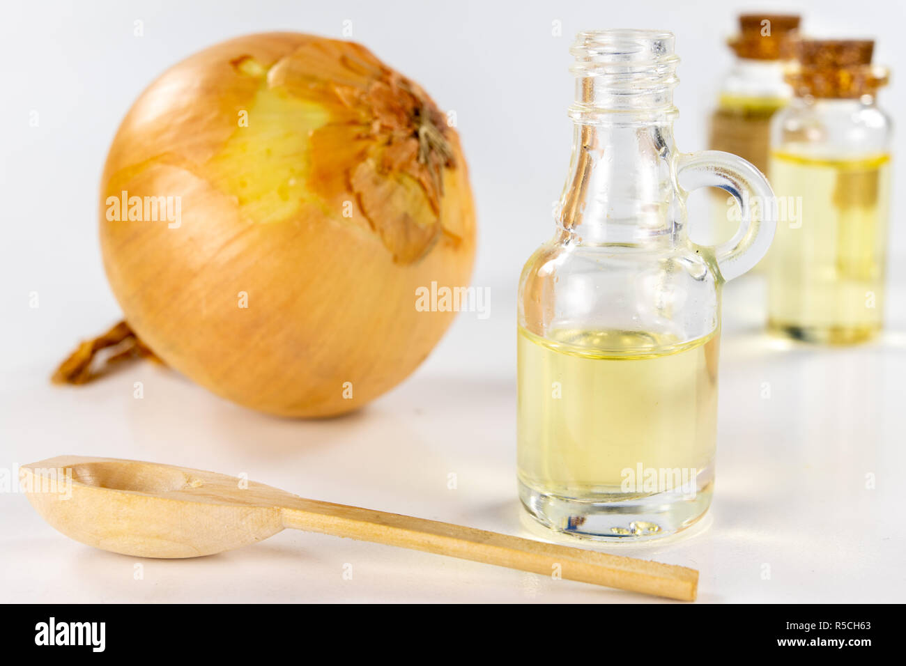 Healthy onion juice for colds. Natural medicine irreplaceable in the