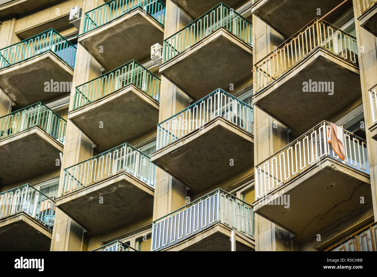 Beautiful old building balconies hi-res stock photography and images ...