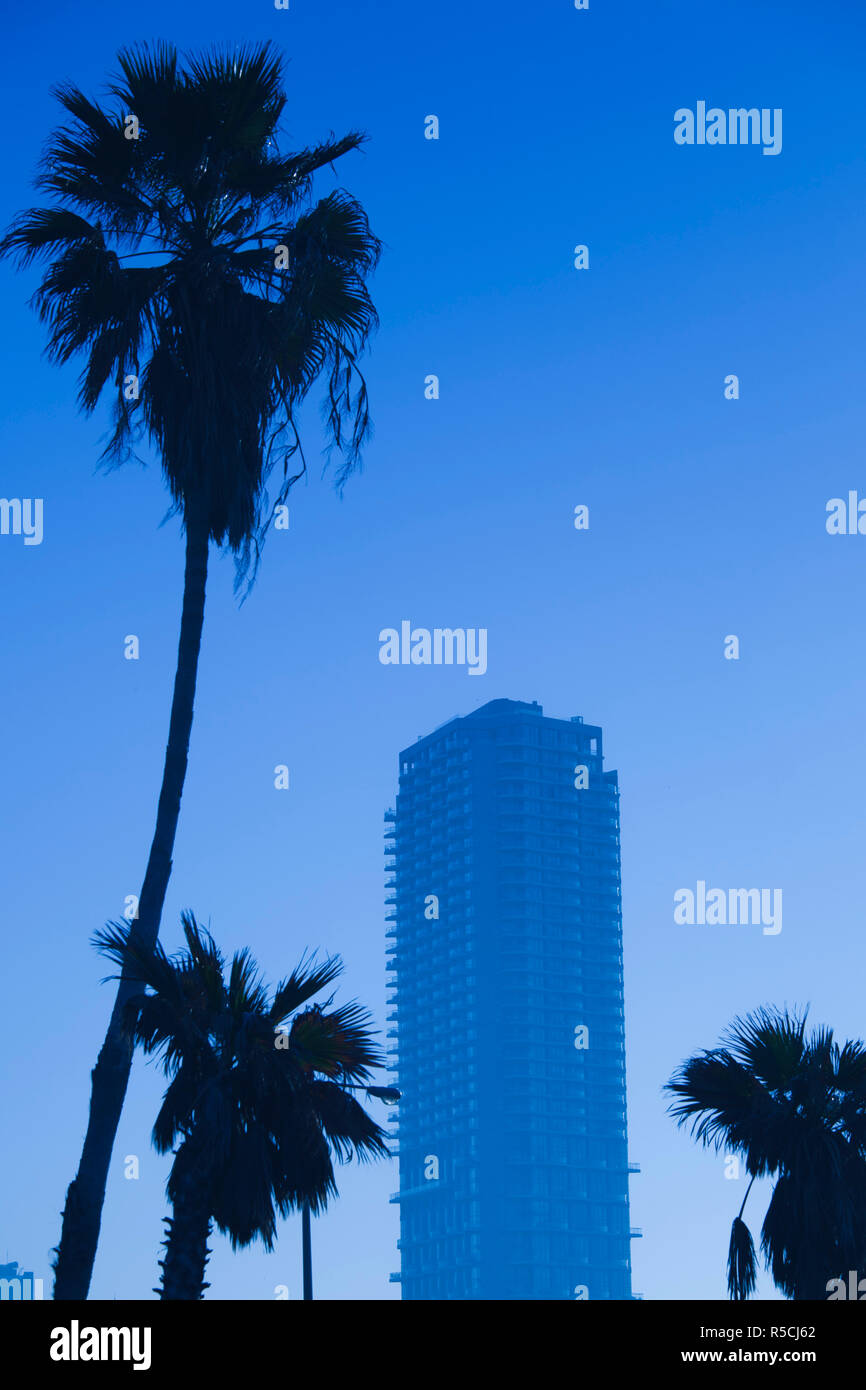 Downtown tel aviv hi-res stock photography and images - Alamy