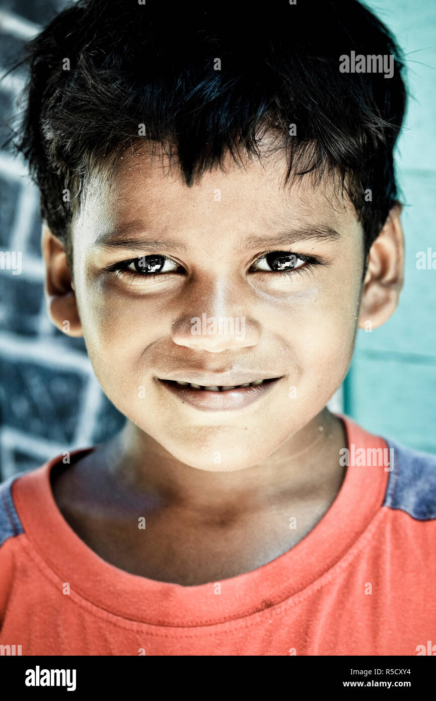 Maldives, Faafu Atoll, Feeali Island, local children Stock Photo - Alamy