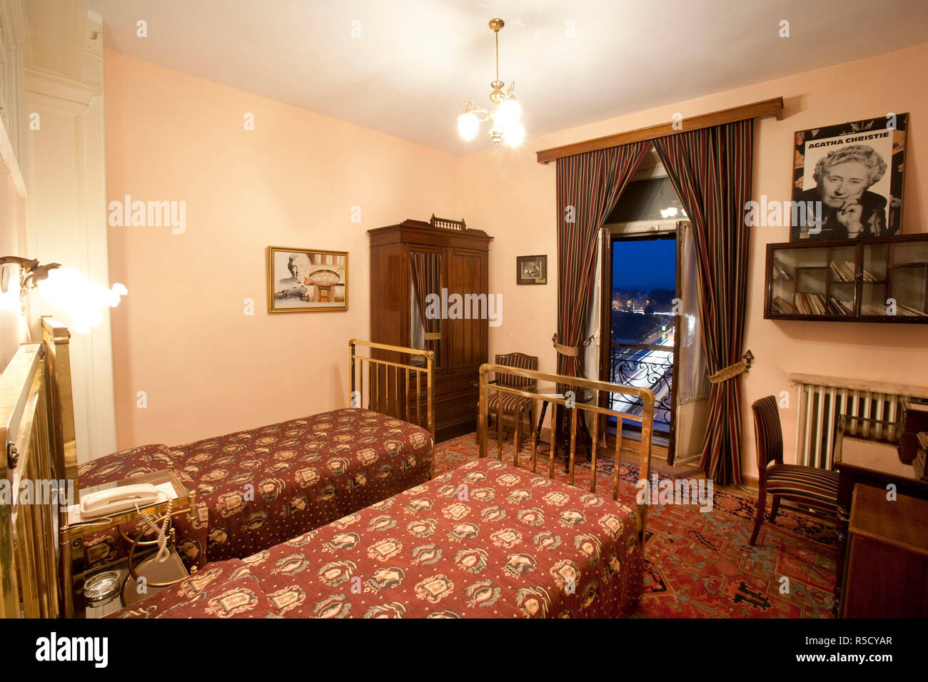 Agatha christie pera palace hotel hires stock photography and images Alamy