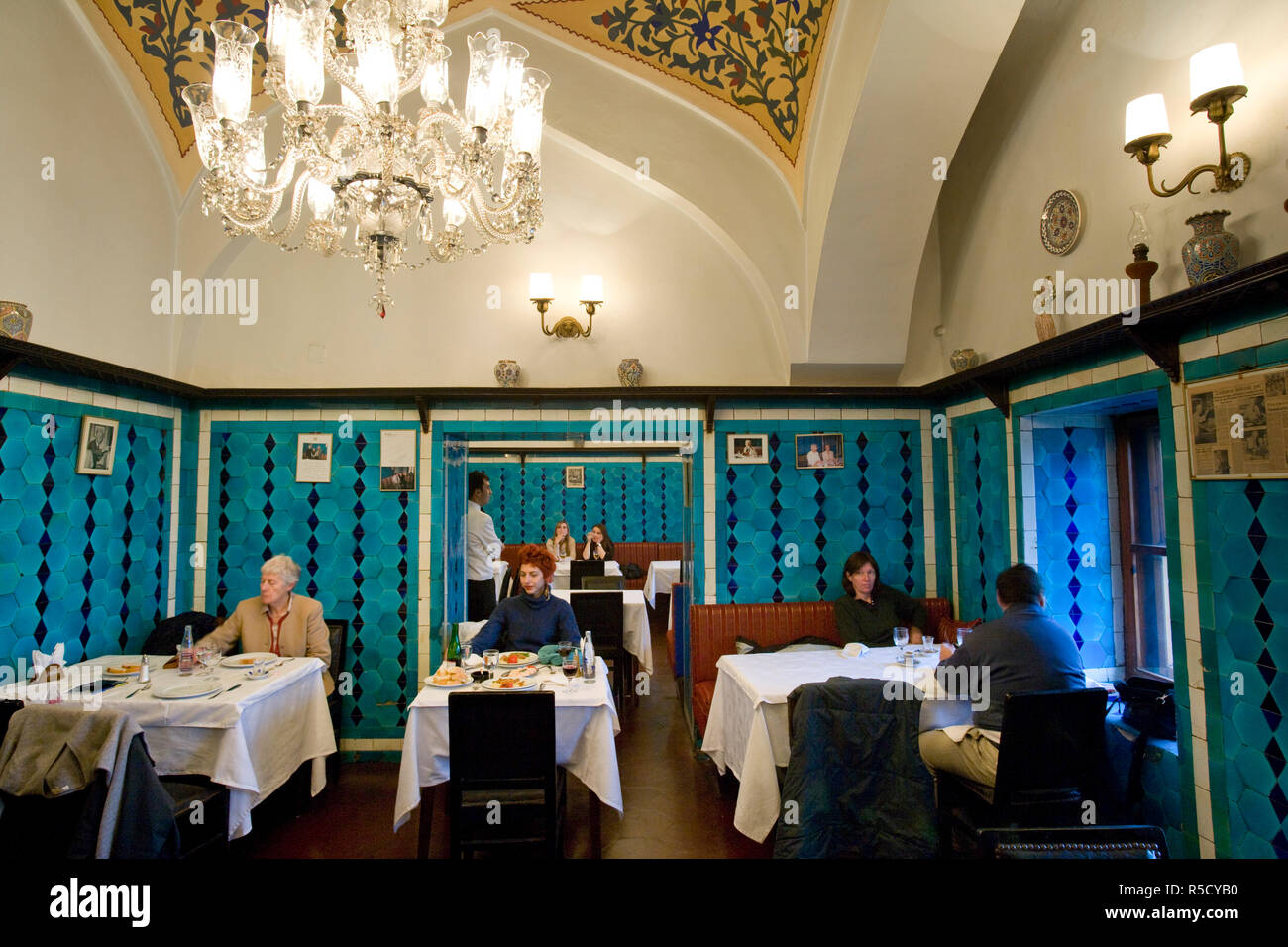 Pandeli's Restaurant. The Bazaar Quarter. One of the oldest in Istanbul  Turkey Stock Photo - Alamy