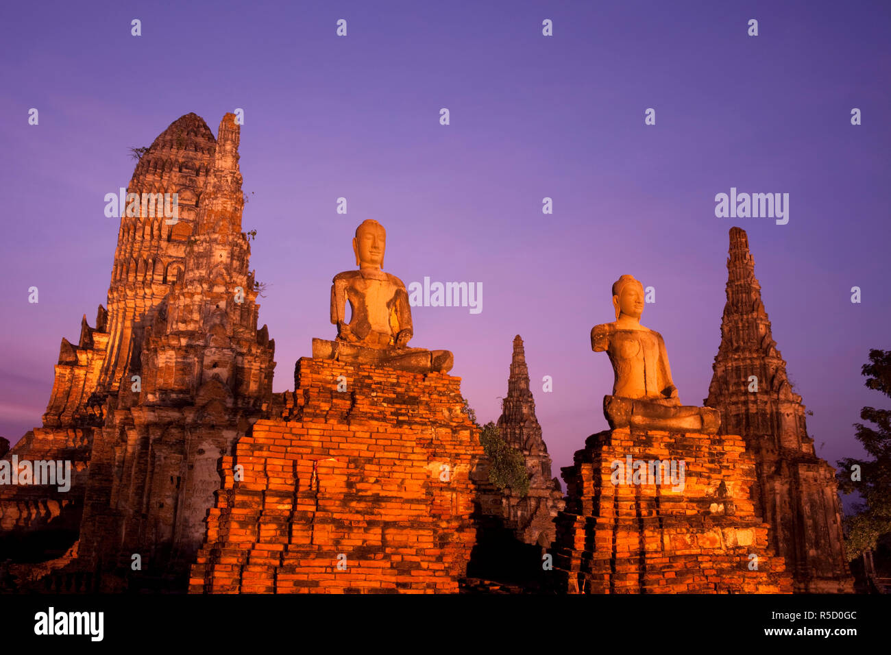 Thailand, Ayutthaya, Ayutthaya Historical Park, Dusk at Wat Chai Wattanaram Stock Photo