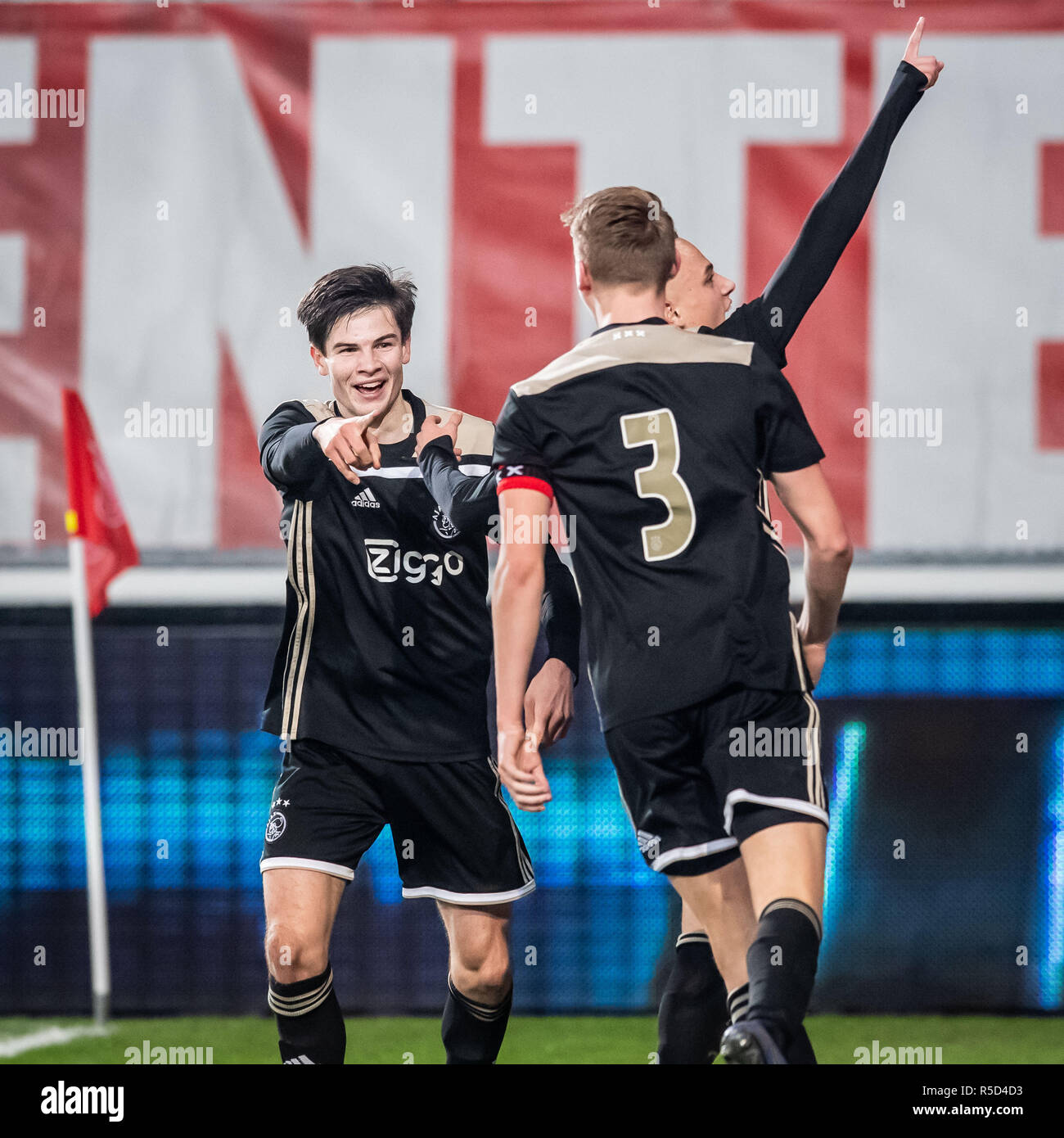 Ajax 5 2 hi-res stock photography and images - Page 4 - Alamy