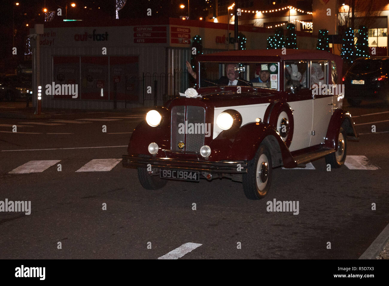 Santa Claus Balloon High Resolution Stock Photography And Images Alamy