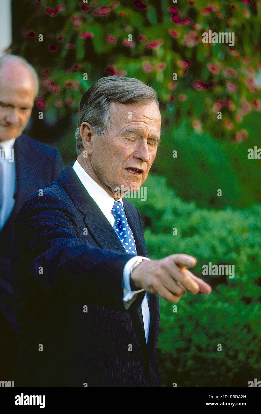 File Photo George Hw Bush Has Passed Away Washington Dc 1990 President George Hw