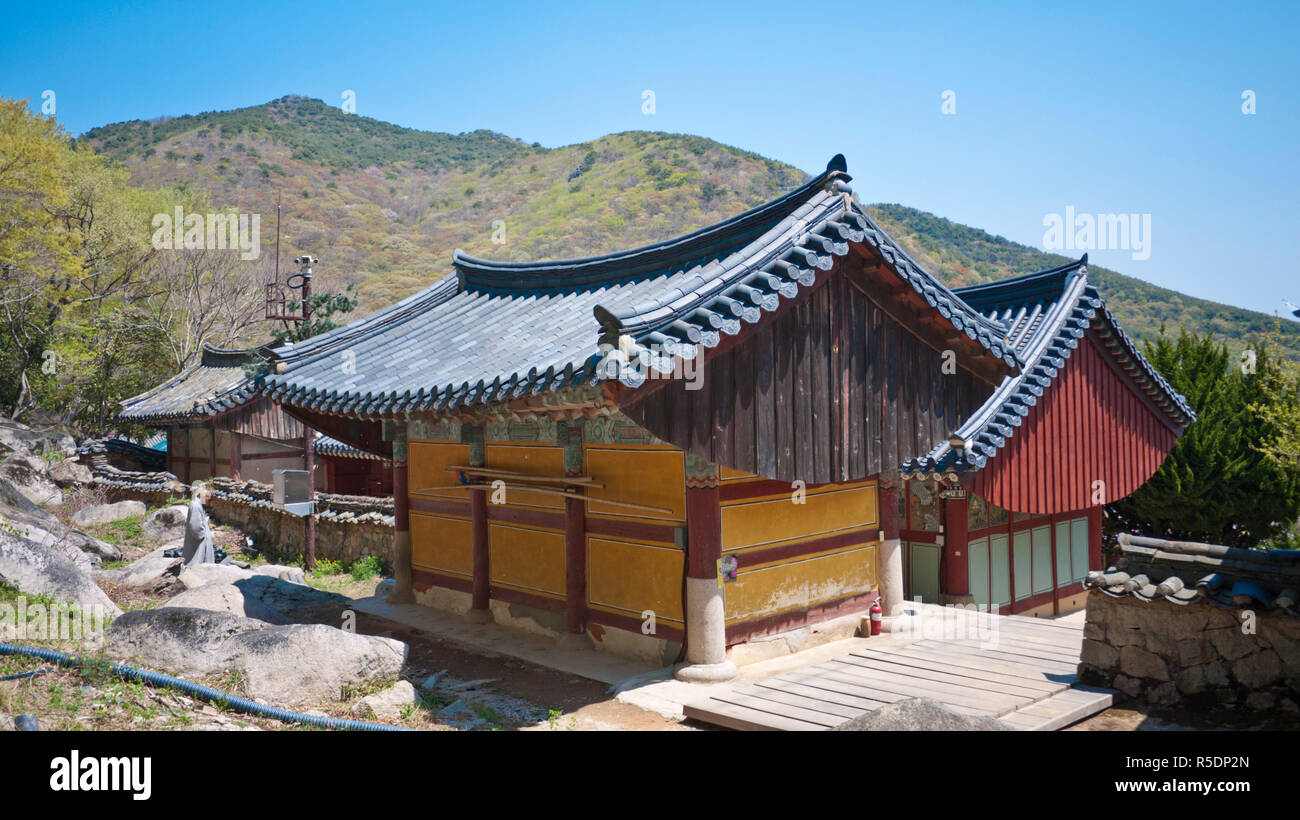 Korea, Gyeongsangnam-do, Busan, Beomeo-Sa temple Stock Photo