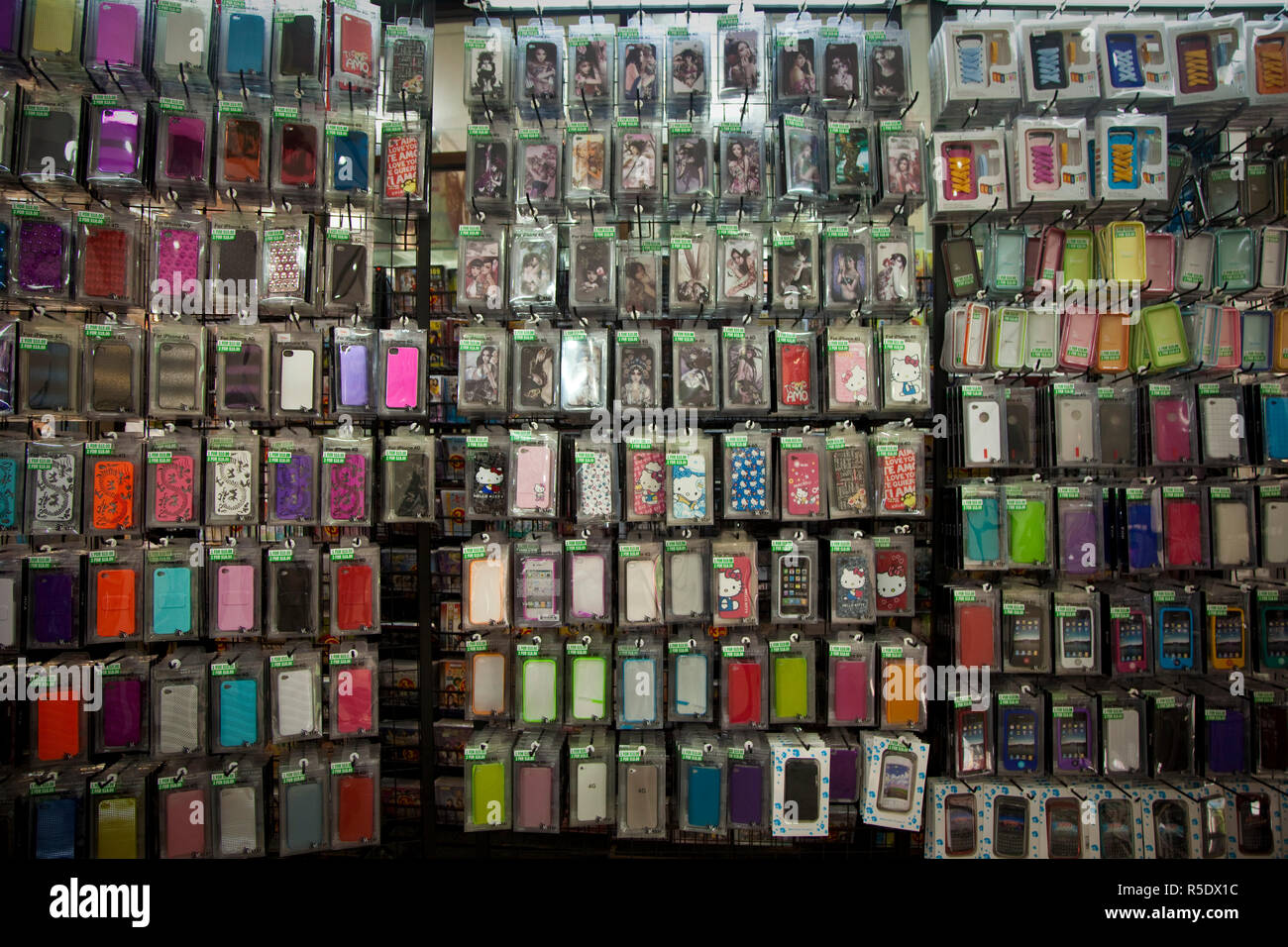 Shop selling mobile phone covers, Singapore Stock Photo - Alamy