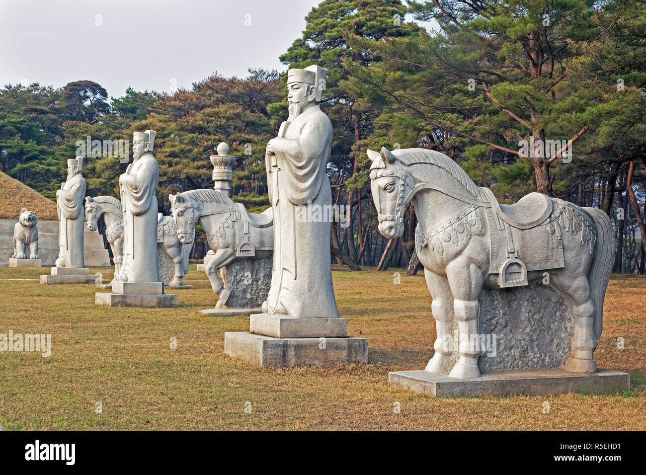 Democratic Peoples's Republic of Korea (DPRK), North Korea, Pyongyang, King Tongmyong's Mausoleum Stock Photo