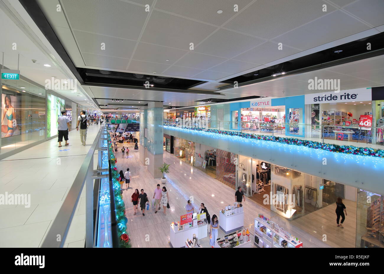 People visit Marina Square shopping mall in Singapore Stock Photo Alamy