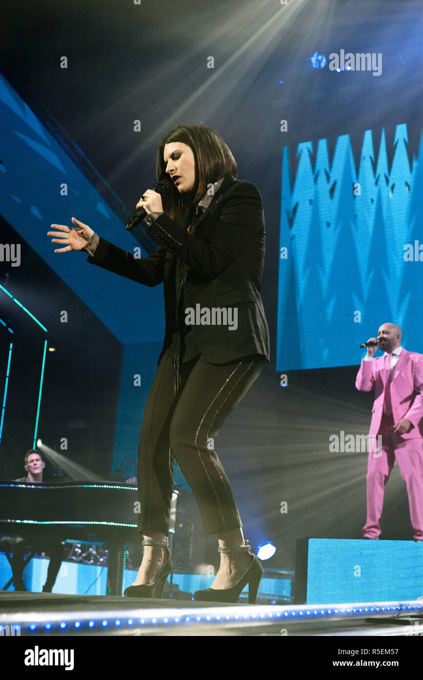 Laura Pausini performs at the PalaLottomatica on her 'Fatti Sentire (Get In Touch)' world tour  Featuring: Laura Pausini Where: Rome, Italy When: 30 Oct 2018 Credit: IPA/WENN.com  **Only available for publication in UK, USA, Germany, Austria, Switzerland** Stock Photo