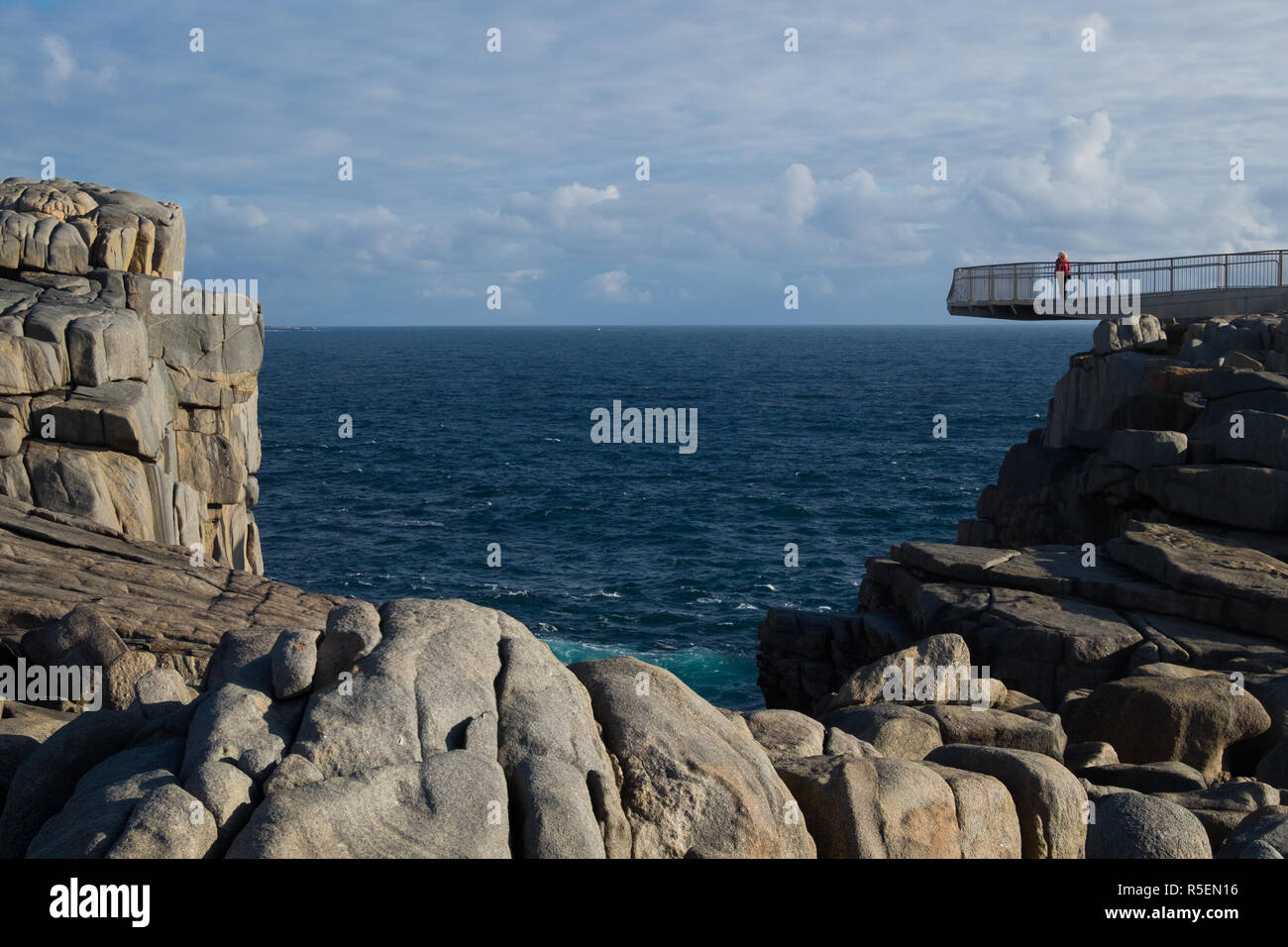 A view of the new, hi-tech cantilevered overlook at the famous Gap in Torndirrup National Park near Albany, Western Australia. Stock Photo