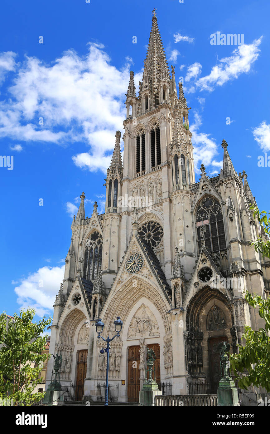 basilica-saint-epvre-hi-res-stock-photography-and-images-alamy
