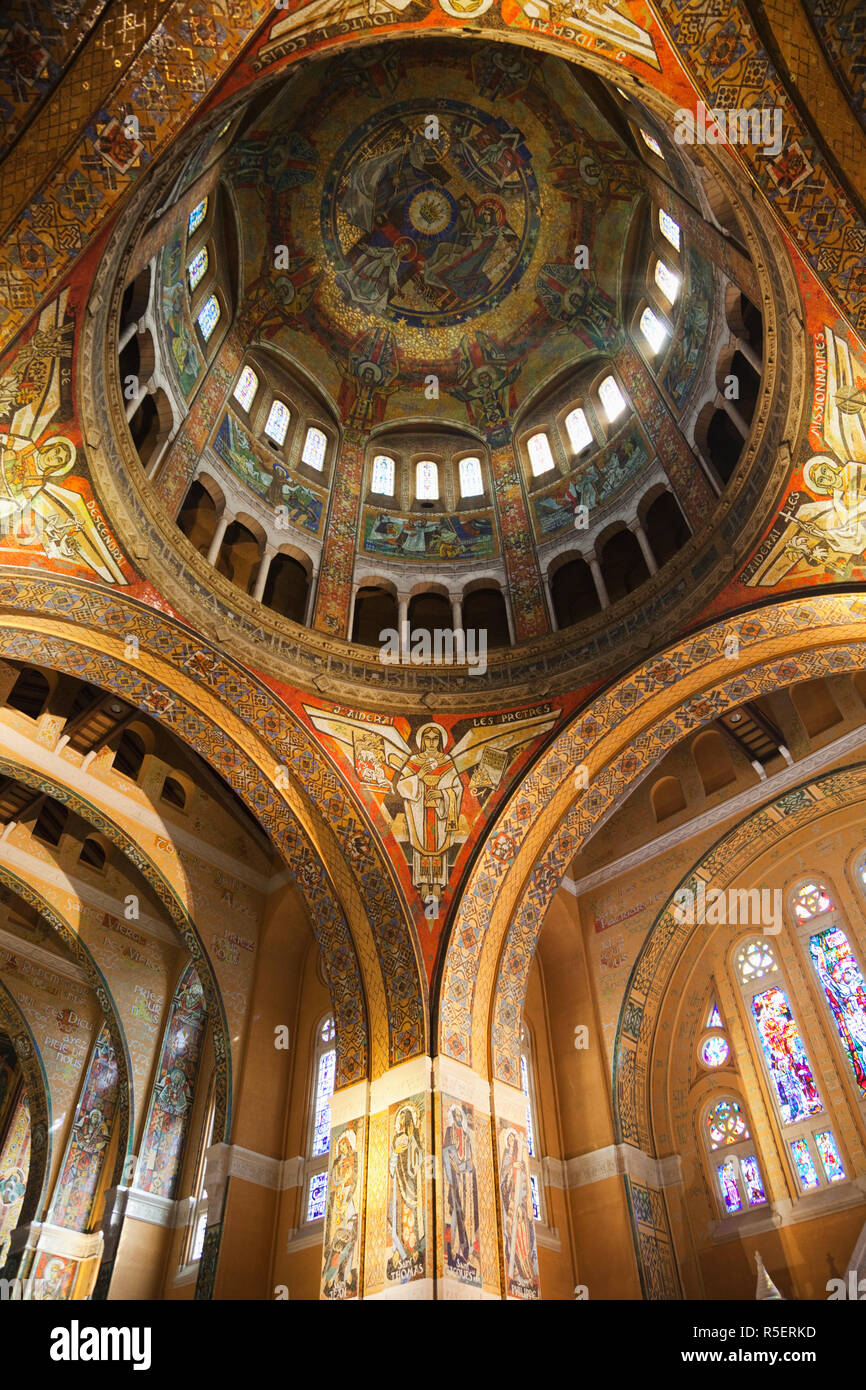 Lisieux Basilica High Resolution Stock Photography and Images - Alamy