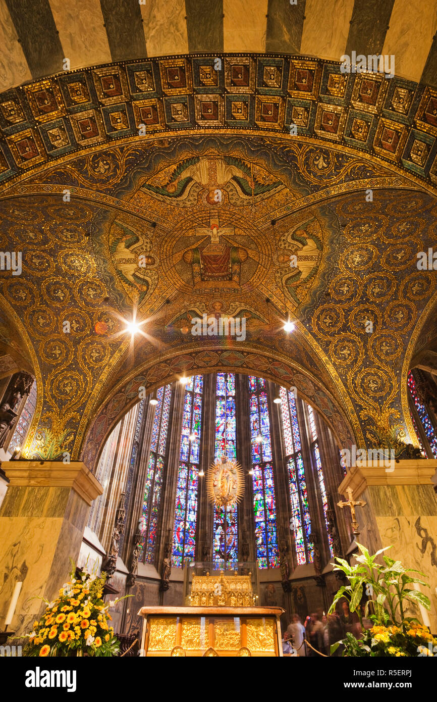 Germany, Aachen, Aachen Cathedral, Interior Stock Photo Alamy