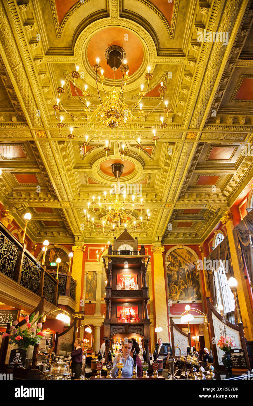 England, London, The City, Fleet Street, The Old Bank of England Pub Stock Photo Alamy England, London, The City, Fleet Street, The Old Bank of England Pub Stock Photo Alamy