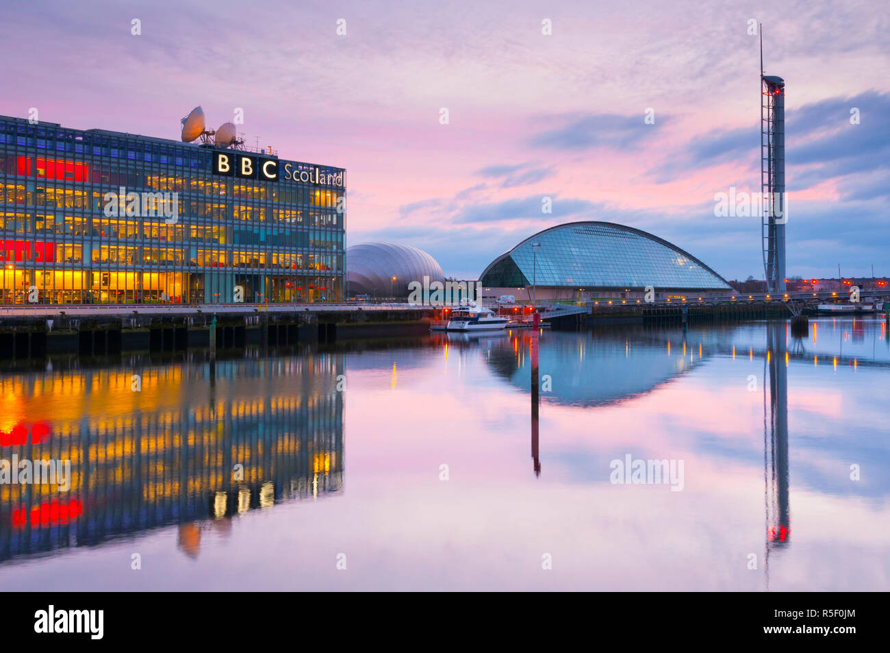 UK, Scotland, Glasgow, BBC Scotland Headquarters, Glasgow Science Centre and Glasgow Tower on River Clyde Stock Photo