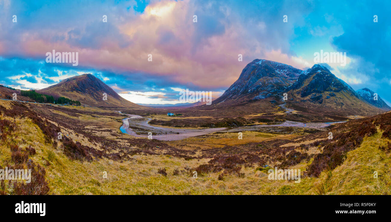 UK, Scotland, Highland, Glen Coe, Altnafeadh, Buachaille Etive MÃ²r (right) Stock Photo