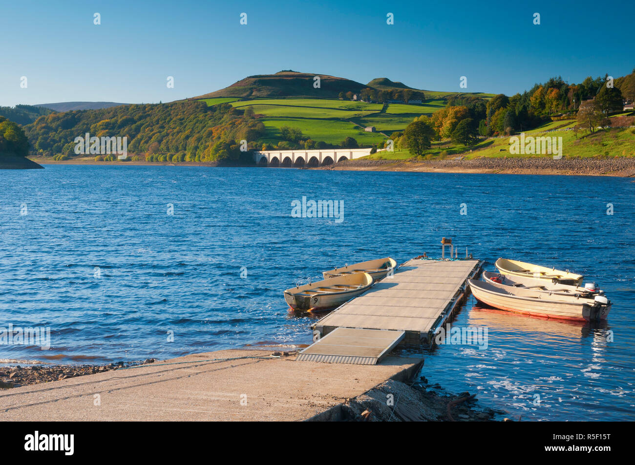 UK, England, Derbyshire, Peak District National Park, Ladybower Reservoir Stock Photo