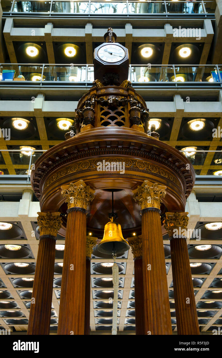 Lloyds building london interior hi-res stock photography and images - Alamy