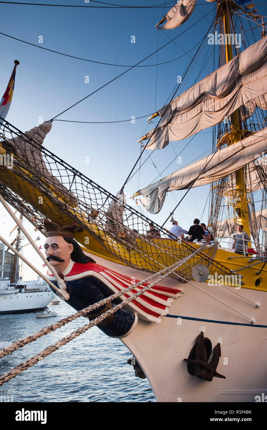 USA,Massachusetts, Boston, Sail Boston Tall Ships Festival, Romanian tall ship, Mircea, figurehead Stock Photo