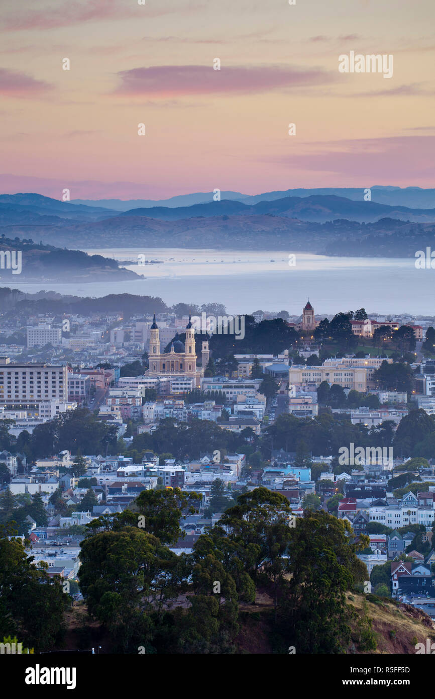 City skyline viewed from Twin Peaks, San Francisco, California, USA Stock Photo