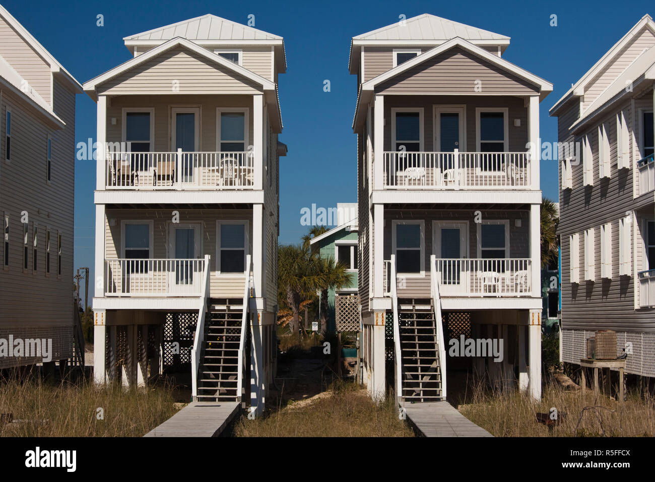 USA, Florida, Florida Panhandle, St. Island, beachfront houses