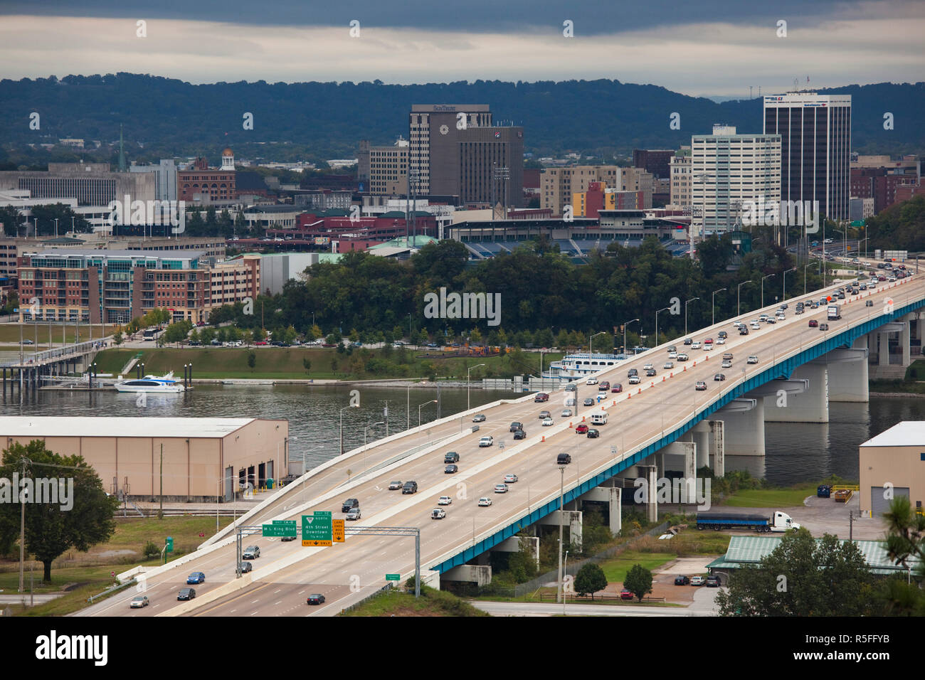 USA, Tennessee, Chattanooga, view of city and Rt. 27 Stock Photo