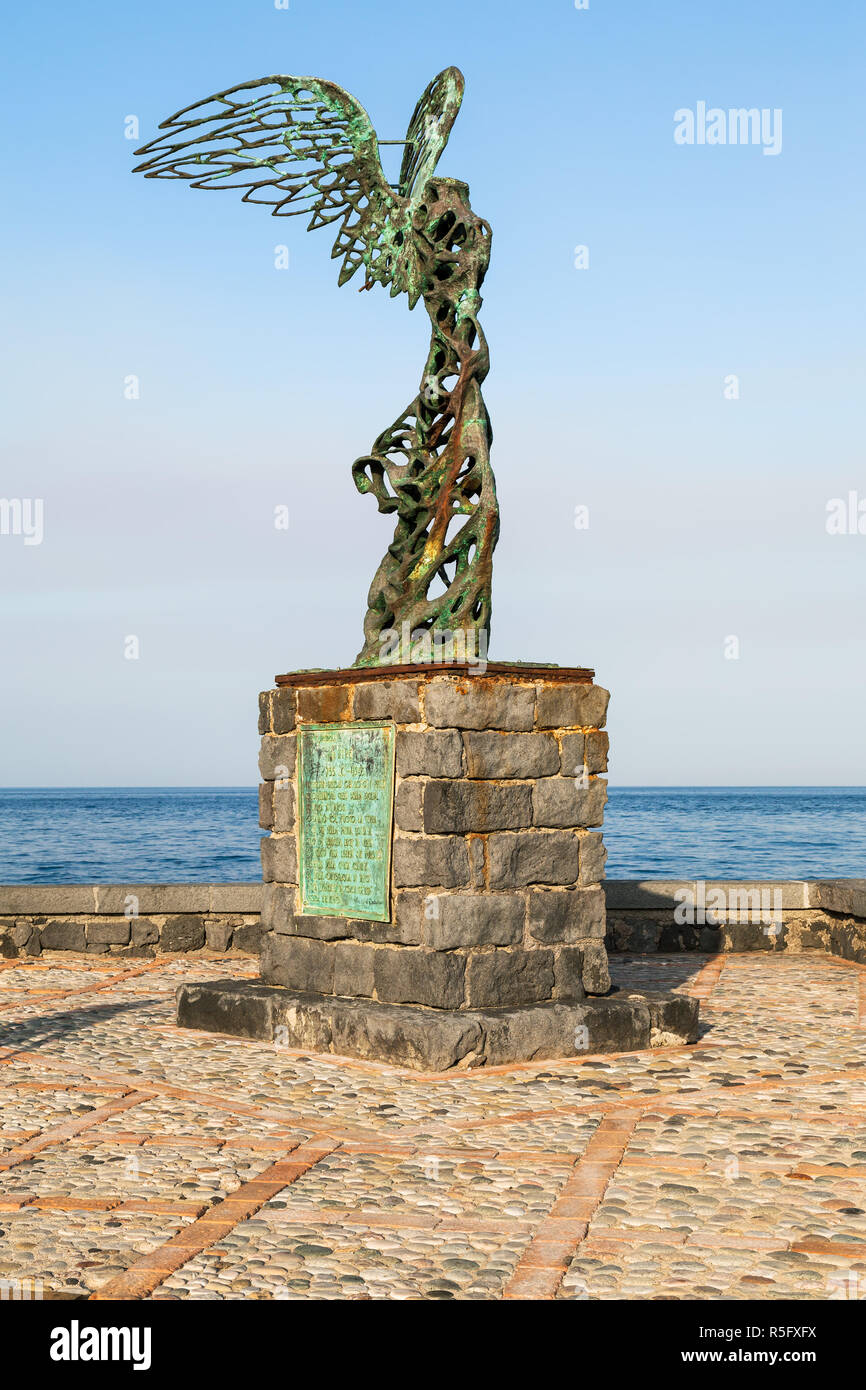 Nike statue on waterfront in Giardini Naxos town Stock Photo - Alamy