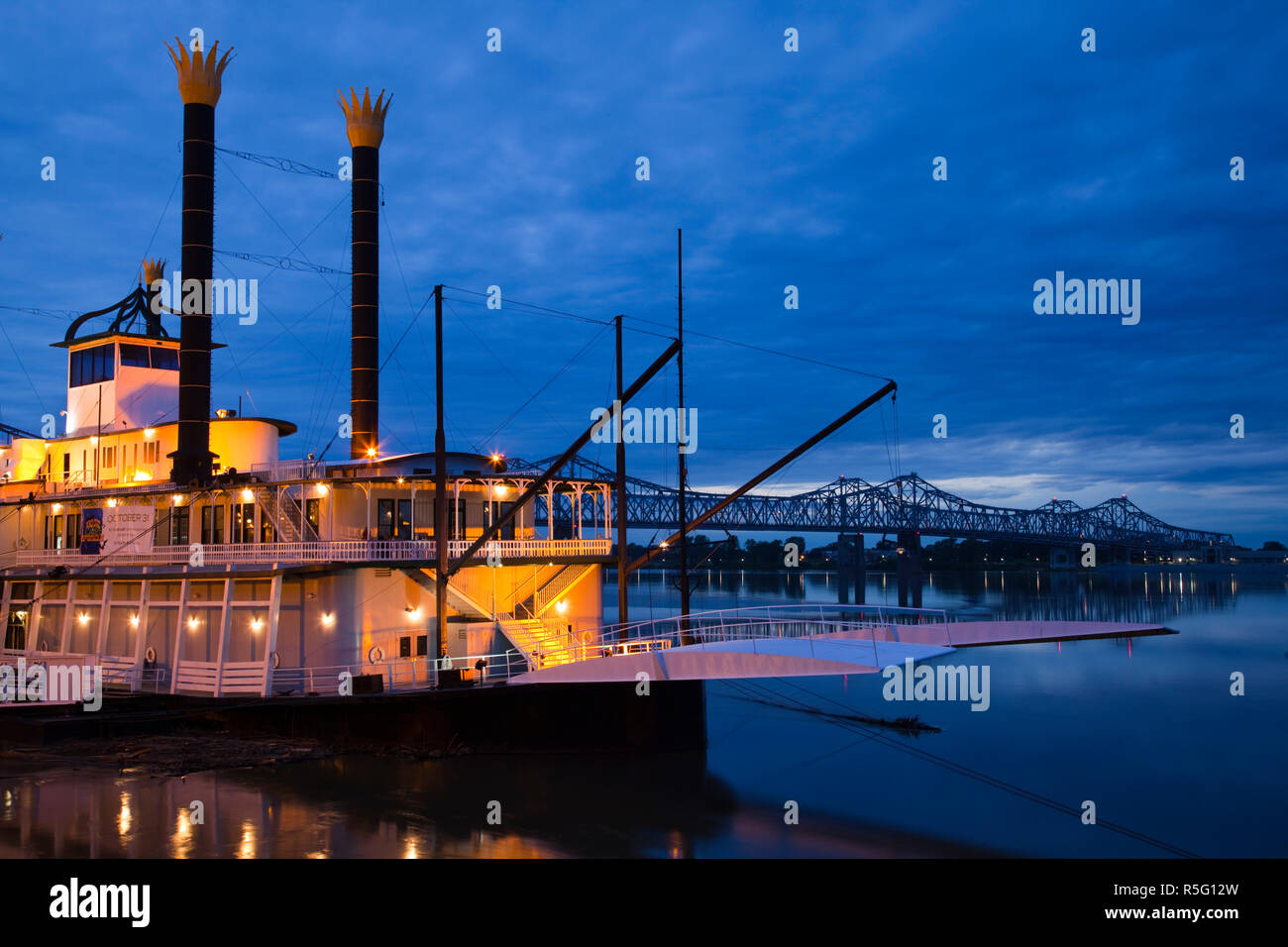 Gambling Riverboats In Mississippi Gambling Riverboats In Mississippi