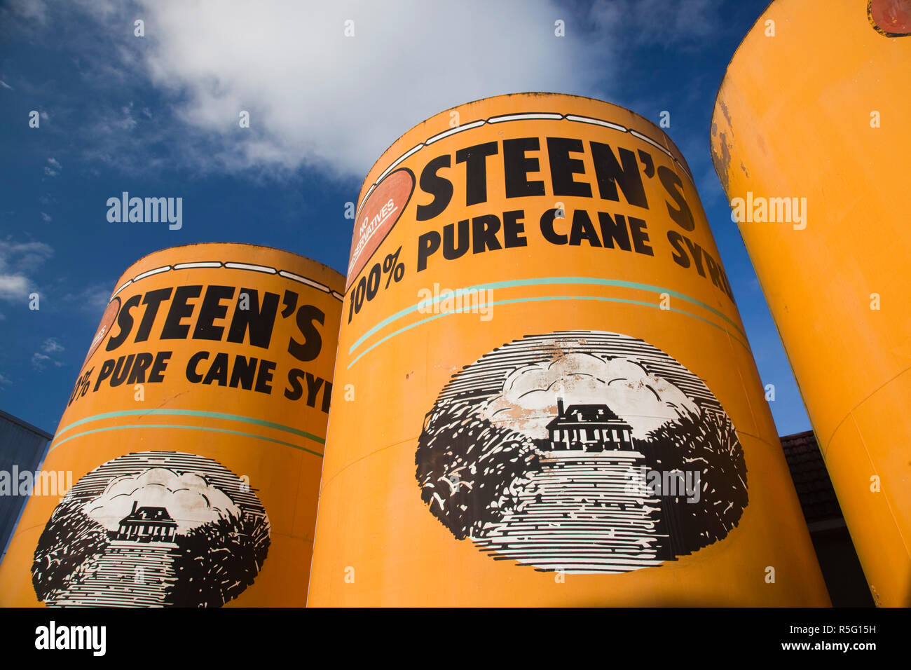 USA, Louisiana, Cajun Country, Abbeville, Steen's Syrup Mill, huge cans