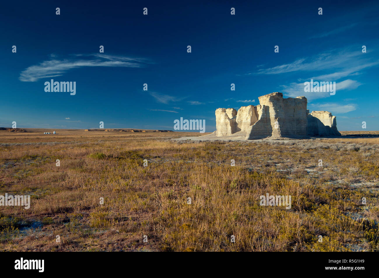USA, Kansas, Gove County, Monument Rocks, Chalk Pyramids, Sedimentary Formations Stock Photo