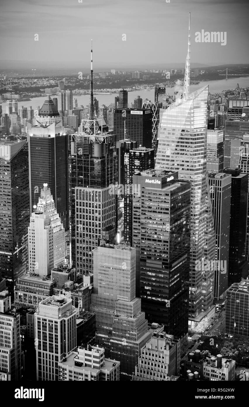New york tall buildings Black and White Stock Photos & Images - Alamy