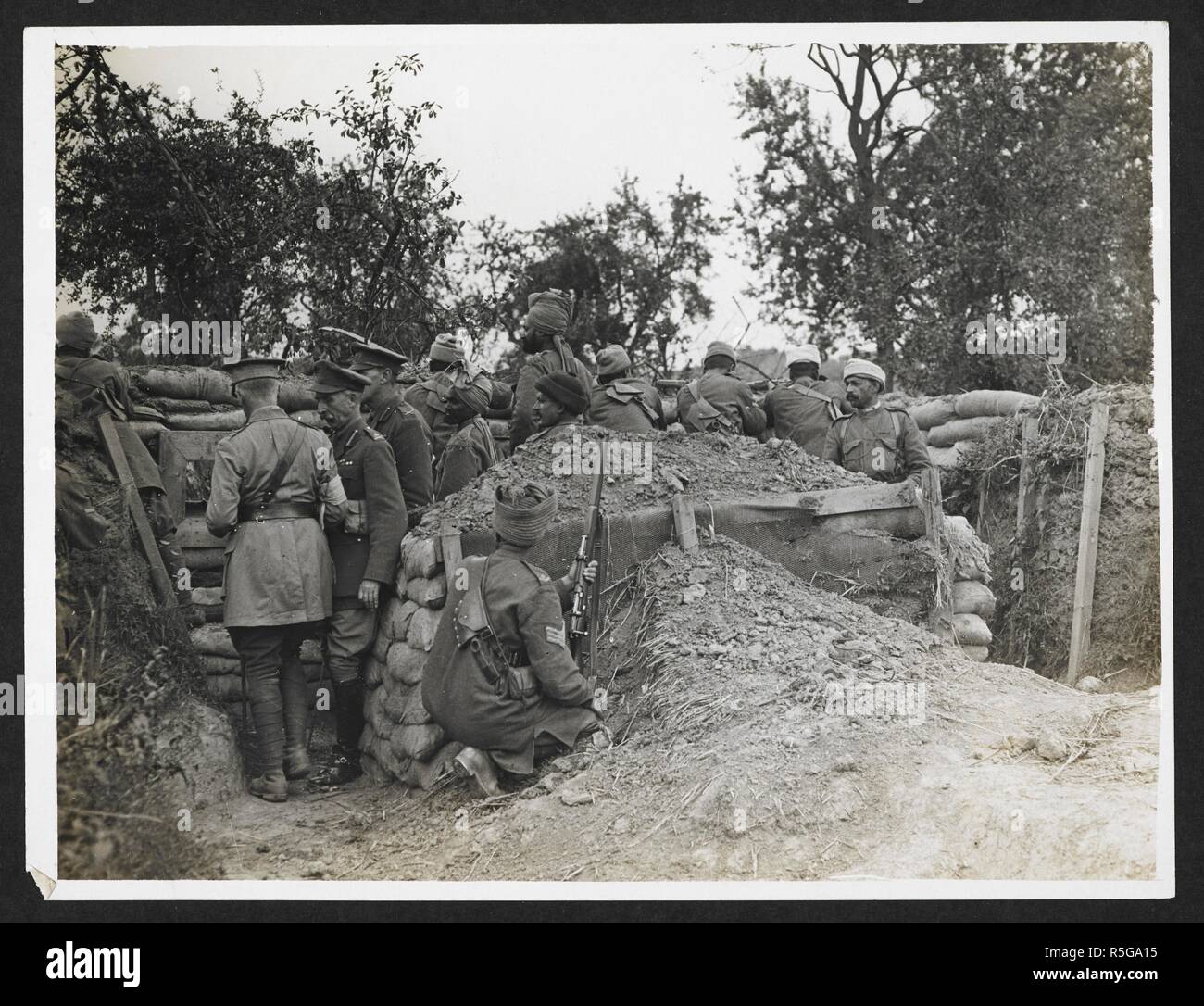 A post in the trenches held by Dogras and an Indian cavalry machine gun ...