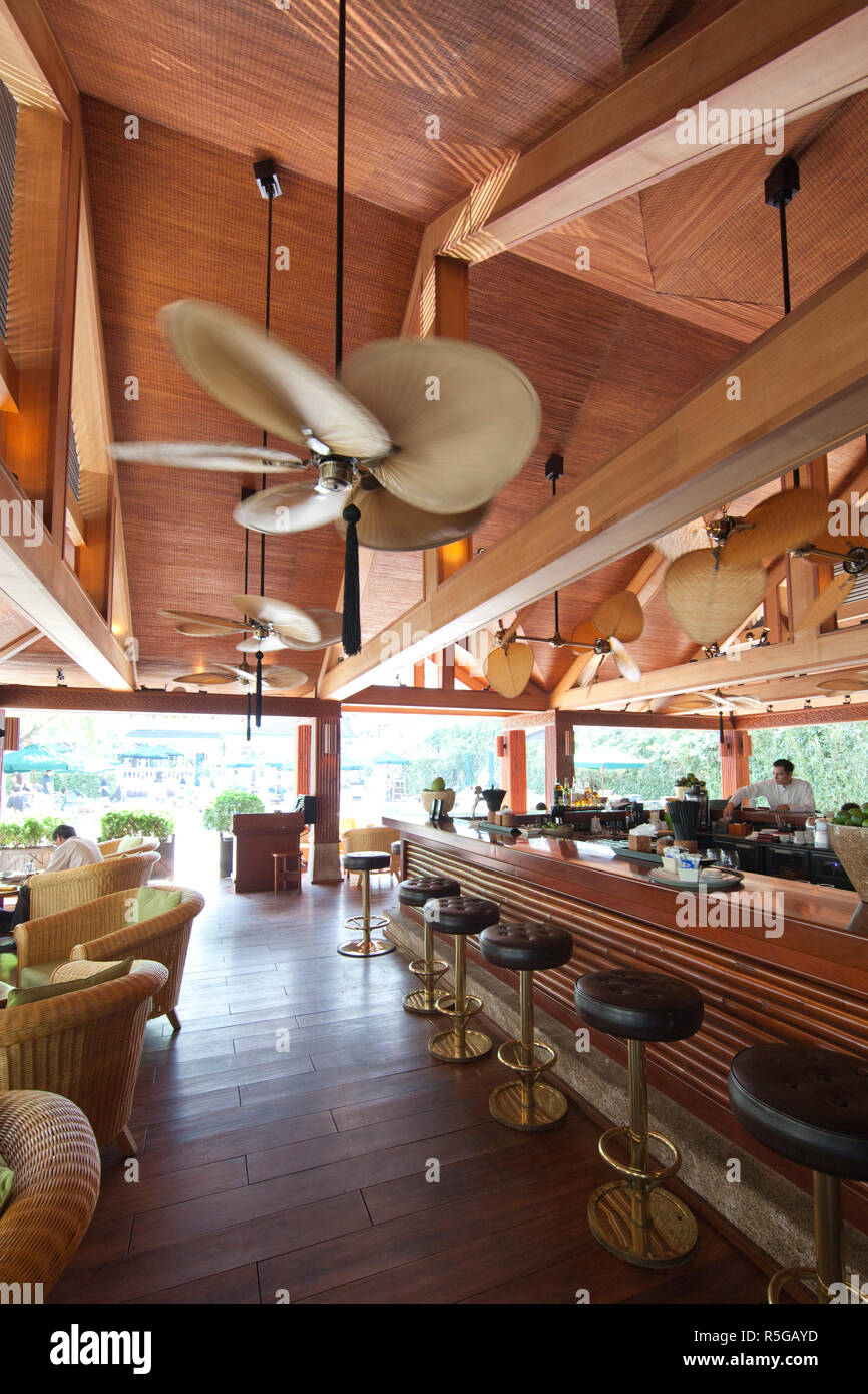Bamboo Bar, Sofitel Metropole Legend Hotel, Hanoi, Vietnam Stock Photo
