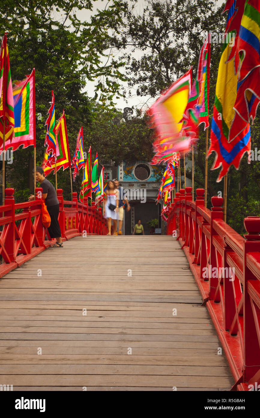 Vietnam hanoi huc bridge hi-res stock photography and images - Alamy