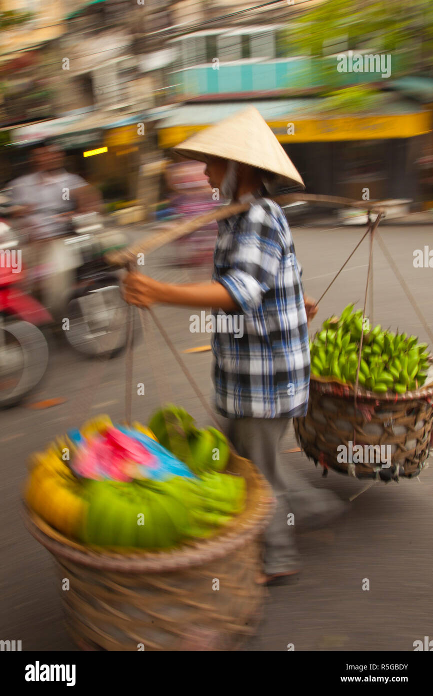 Hanoi old street hi-res stock photography and images - Alamy